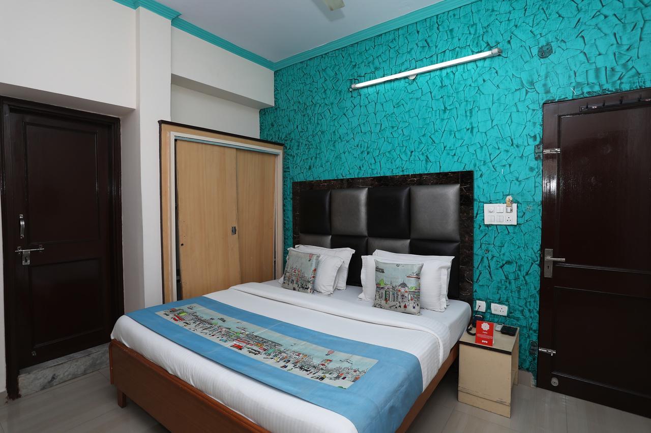 Hotel Deepak Jaipur Ngoại thất bức ảnh