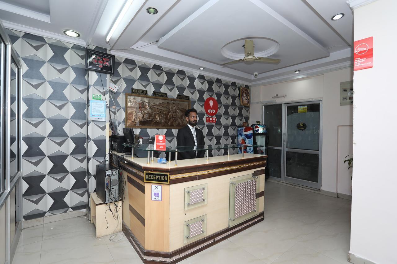 Hotel Deepak Jaipur Ngoại thất bức ảnh