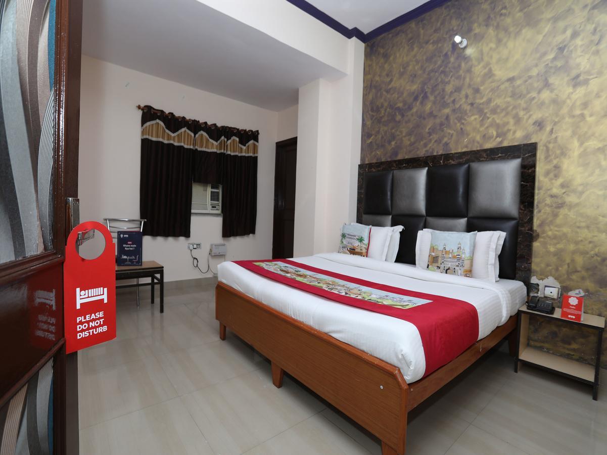 Hotel Deepak Jaipur Ngoại thất bức ảnh