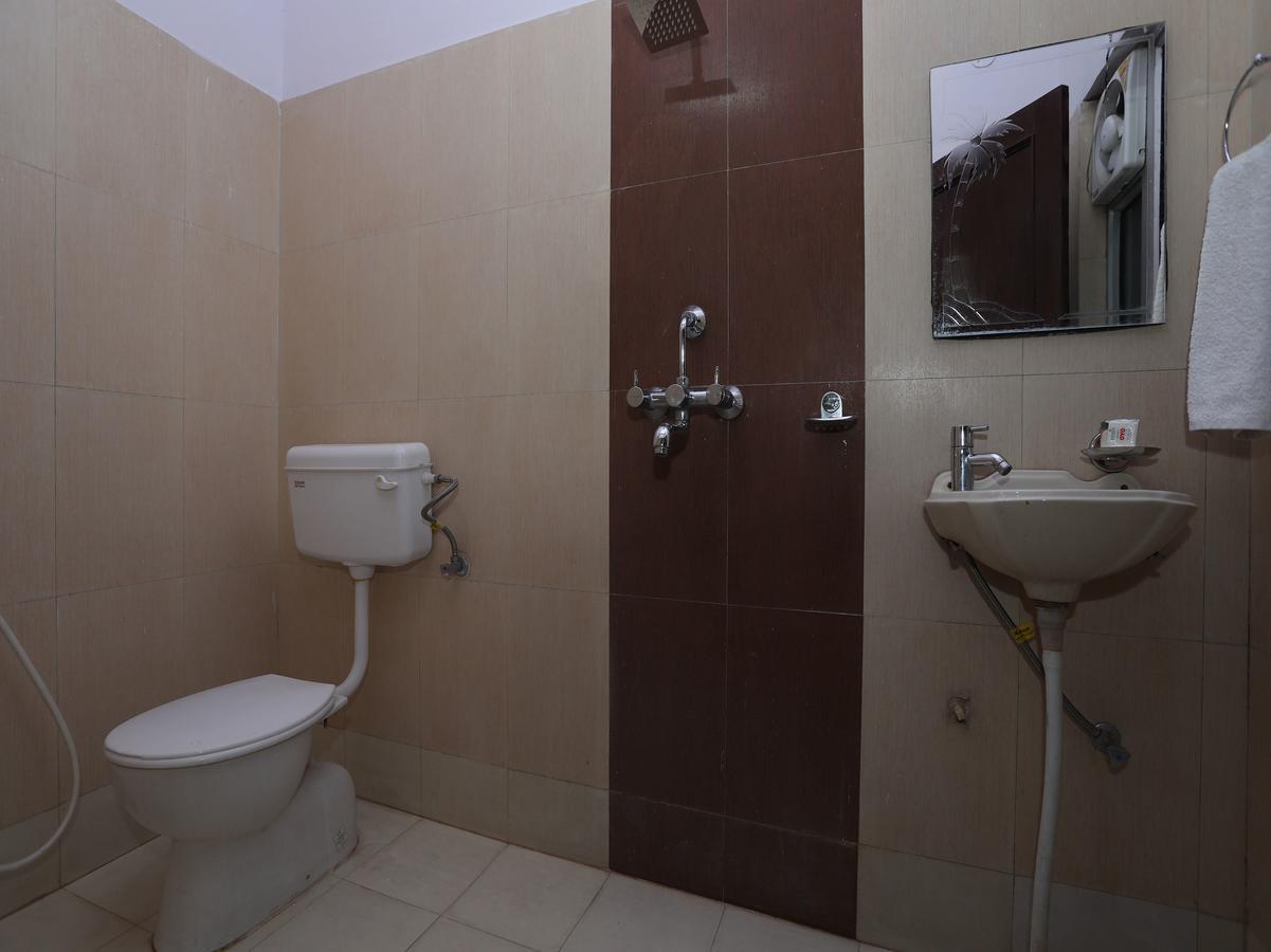 Hotel Deepak Jaipur Ngoại thất bức ảnh
