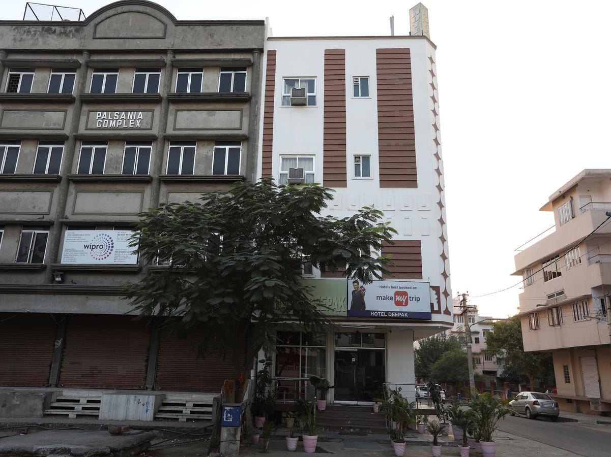 Hotel Deepak Jaipur Ngoại thất bức ảnh